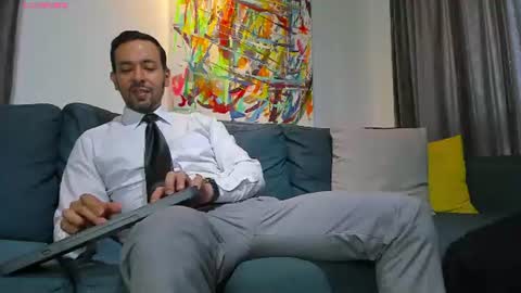 tommy_raym0ndg online show from June 2026 08:19:02 PM