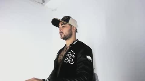 tommy_sccott online show from October 2025 12:44:01 AM