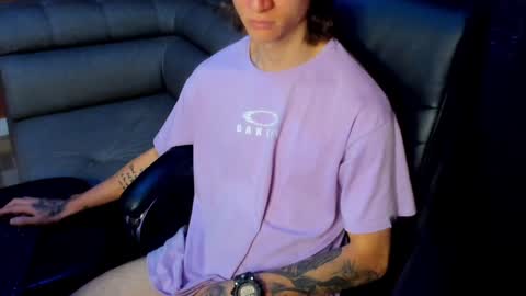 Snapshot of tommy_slater chatting on January 2025 07:02:02 PM Tommy Slater online show from January 2025 07:02:02 PM