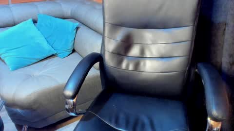 Snapshot of tommy_slater chatting on January 2025 11:14:02 PM Tommy Slater online show from January 2025 11:14:02 PM