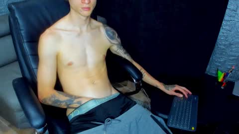 Snapshot of tommy_slater chatting on March 2025 12:50:02 AM Tommy Slater online show from March 2025 12:50:02 AM