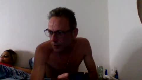 tommyandtomara online show from June 2026 10:21:02 PM