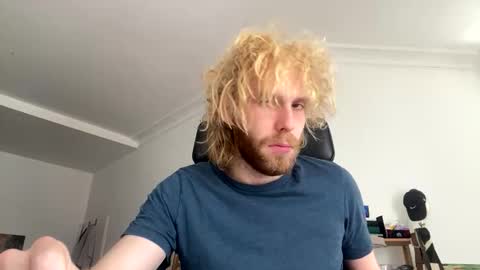 Snapshot of tommyg6420 chatting on September 2025 11:47:02 AM First Show ever 3 online show from September 2025 11:47:02 AM