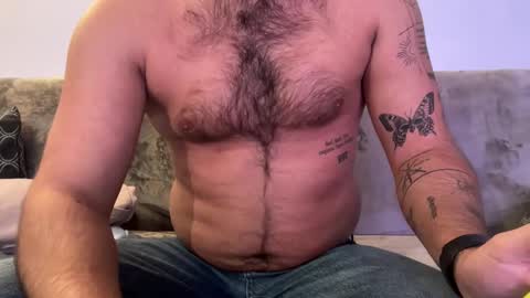 Snapshot of tommyjay32 chatting on November 2025 02:43:02 PM tommyjay32 online show from November 2025 02:43:02 PM