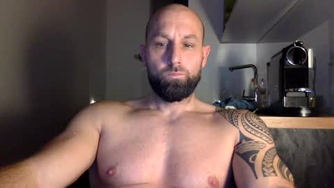 Snapshot of tommyx01 chatting on December 2024 05:32:01 PM Thomas Fit online show from December 2024 05:32:01 PM