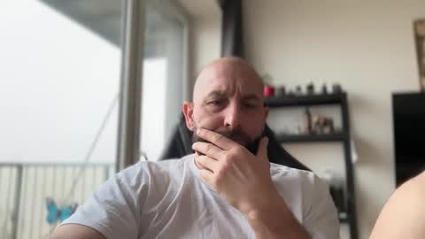 Snapshot of tommyx01 chatting on March 2026 07:37:02 AM Thomas Fit online show from March 2026 07:37:02 AM
