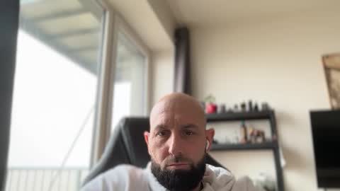 Snapshot of tommyx01 chatting on March 2026 09:59:02 AM Thomas Fit online show from March 2026 09:59:02 AM