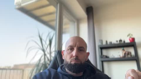 Snapshot of tommyx01 chatting on March 2026 12:12:01 PM Thomas Fit online show from March 2026 12:12:01 PM