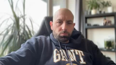 Snapshot of tommyx01 chatting on March 2026 07:58:01 AM Thomas Fit online show from March 2026 07:58:01 AM