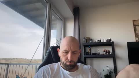 Snapshot of tommyx01 chatting on March 2026 08:18:02 AM Thomas Fit online show from March 2026 08:18:02 AM