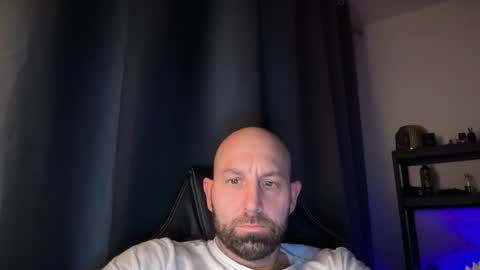 Snapshot of tommyx01 chatting on March 2026 08:46:02 PM Thomas Fit online show from March 2026 08:46:02 PM