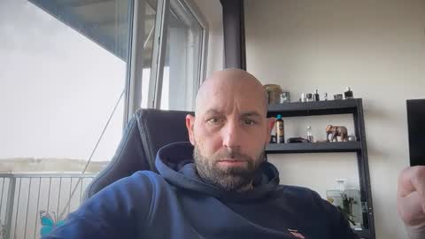 Snapshot of tommyx01 chatting on March 2026 09:56:02 AM Thomas Fit online show from March 2026 09:56:02 AM