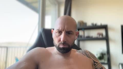 Snapshot of tommyx01 chatting on March 2026 10:18:02 AM Thomas Fit online show from March 2026 10:18:02 AM