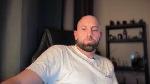 Snapshot of tommyx01 chatting on March 2026 09:09:02 PM Thomas Fit online show from March 2026 09:09:02 PM