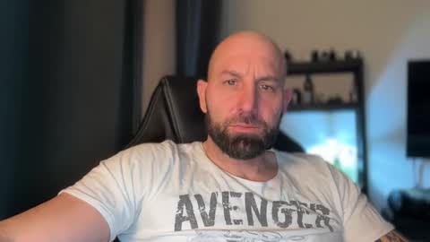 Snapshot of tommyx01 chatting on March 2026 08:10:01 PM Thomas Fit online show from March 2026 08:10:01 PM