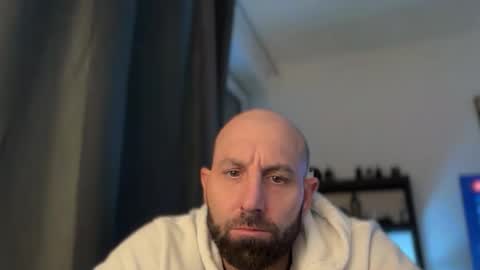 Snapshot of tommyx01 chatting on April 2026 06:49:02 PM Thomas Fit online show from April 2026 06:49:02 PM