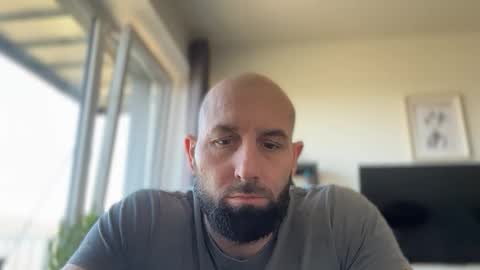 Snapshot of tommyx01 chatting on April 2026 10:39:02 AM Thomas Fit online show from April 2026 10:39:02 AM