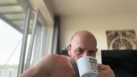 Snapshot of tommyx01 chatting on May 2026 11:06:01 AM Thomas Fit online show from May 2026 11:06:01 AM
