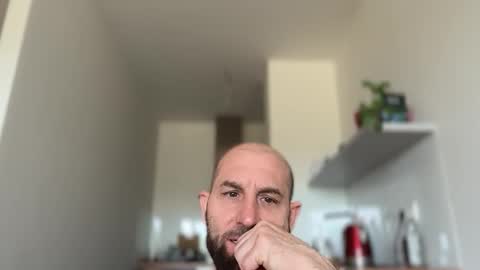 Snapshot of tommyx01 chatting on May 2026 07:35:02 AM Thomas Fit online show from May 2026 07:35:02 AM