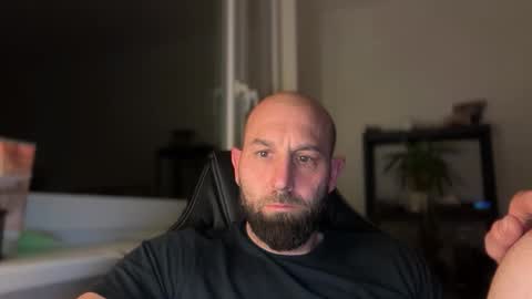 Snapshot of tommyx01 chatting on May 2026 10:05:01 PM Thomas Fit online show from May 2026 10:05:01 PM