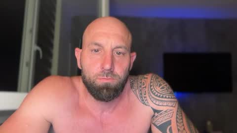 Thomas Fit online show from June 2026 10:09:02 PM