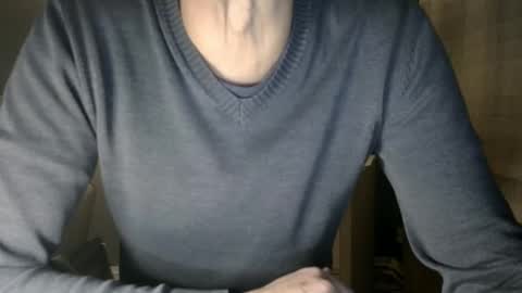 Snapshot of tomtotal chatting on December 2024 04:05:02 PM Tom online show from December 2024 04:05:02 PM