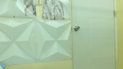 Antonio online show from February 2025 12:42:01 PM