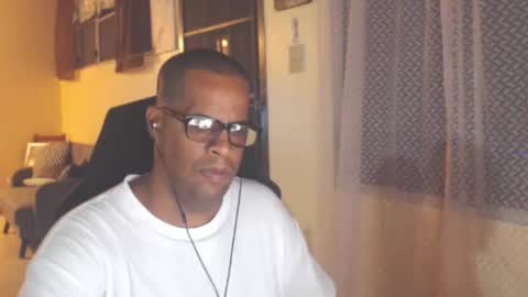 Antonio online show from September 2025 01:51:02 AM