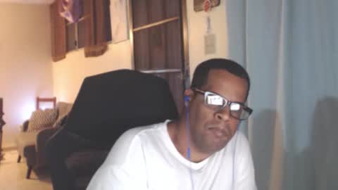 Antonio online show from January 2026 02:15:01 AM