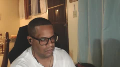 Antonio online show from March 2026 02:05:02 AM