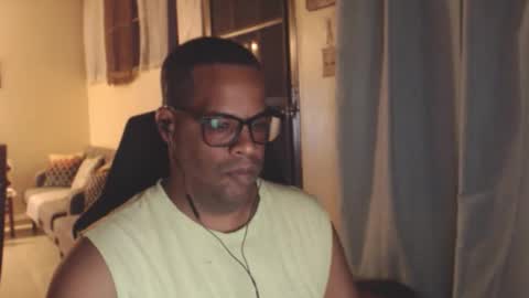 Antonio online show from March 2026 02:37:01 AM