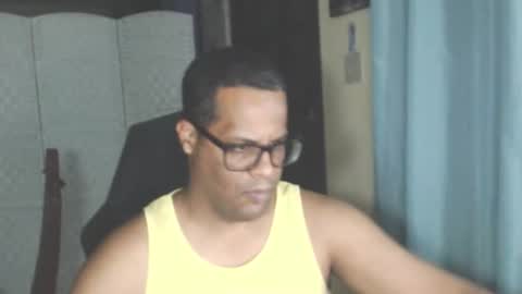Snapshot of toni2814 chatting on May 2026 02:49:02 AM Antonio online show from May 2026 02:49:02 AM