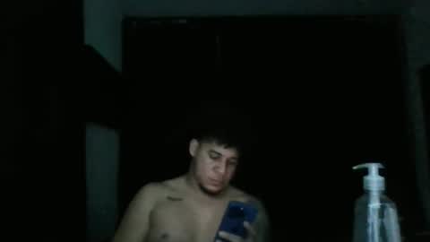 Snapshot of tony19c chatting on September 2025 03:44:02 AM toni online show from September 2025 03:44:02 AM