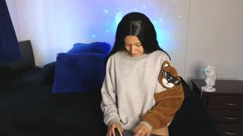 Snapshot of tony_and_sophia chatting on December 2024 11:15:01 AM Sophia Tony online show from December 2024 11:15:01 AM