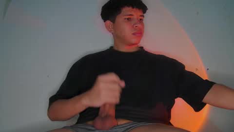 Snapshot of tony_marz chatting on February 2026 05:37:01 AM tony_marz online show from February 2026 05:37:01 AM