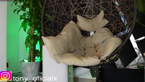 tony online show from February 2025 07:16:02 PM