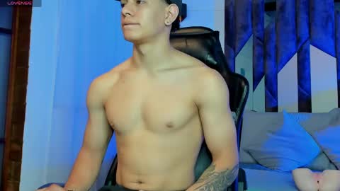 tony_petrov online show from May 2026 06:53:02 AM