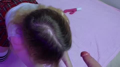 Tonya online show from April 2026 01:52:01 AM