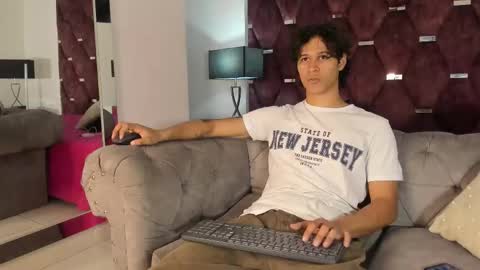 Snapshot of tonybenedetti chatting on January 2026 08:01:02 PM Tony Benedetti online show from January 2026 08:01:02 PM