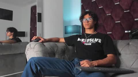 Snapshot of tonybenedetti chatting on February 2026 08:36:01 PM Tony Benedetti online show from February 2026 08:36:01 PM