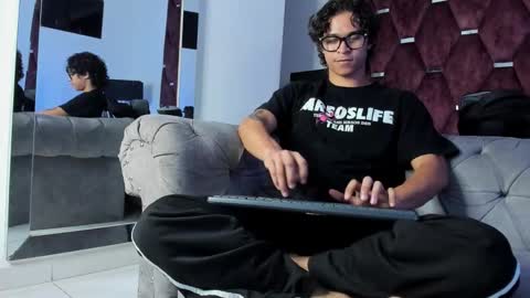 Tony Benedetti online show from March 2026 09:10:01 PM