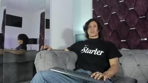 Tony Benedetti online show from April 2026 08:14:02 PM