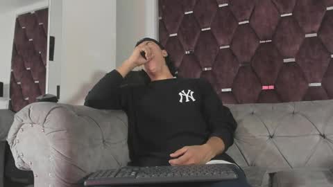 Tony Benedetti online show from May 2026 08:49:02 PM
