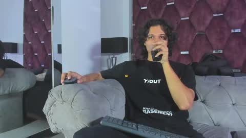 Tony Benedetti online show from May 2026 08:28:01 PM