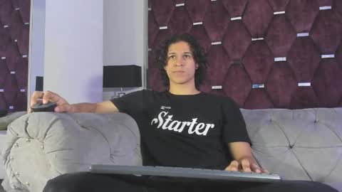 Tony Benedetti online show from June 2026 08:14:02 PM