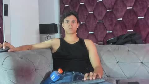 Tony Benedetti online show from June 2026 08:20:02 PM