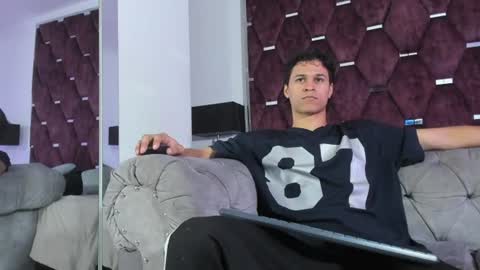 Tony Benedetti online show from July 2026 09:08:01 PM