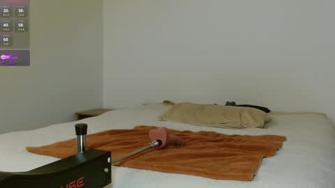 Snapshot of tonycrd chatting on September 2025 03:08:02 AM tonycrd online show from September 2025 03:08:02 AM