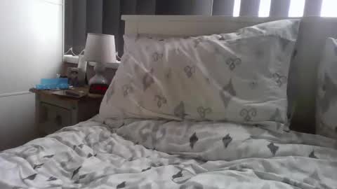 Snapshot of tonygibbson62 chatting on April 2026 04:15:02 PM tonygibbson62 online show from April 2026 04:15:02 PM