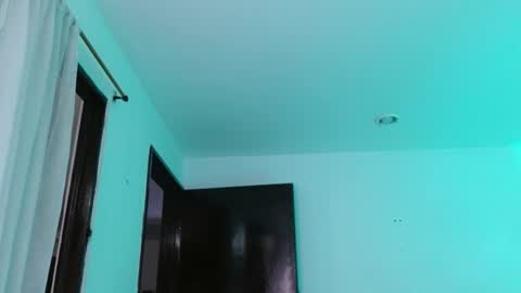 Snapshot of tonyking21 chatting on September 2025 10:21:02 PM ANTONY online show from September 2025 10:21:02 PM